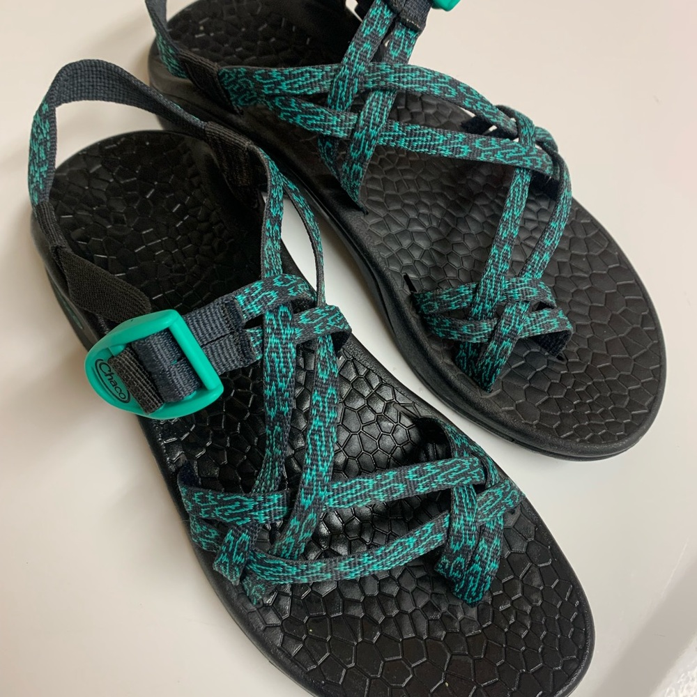 Chacos women green size 9 very good condition